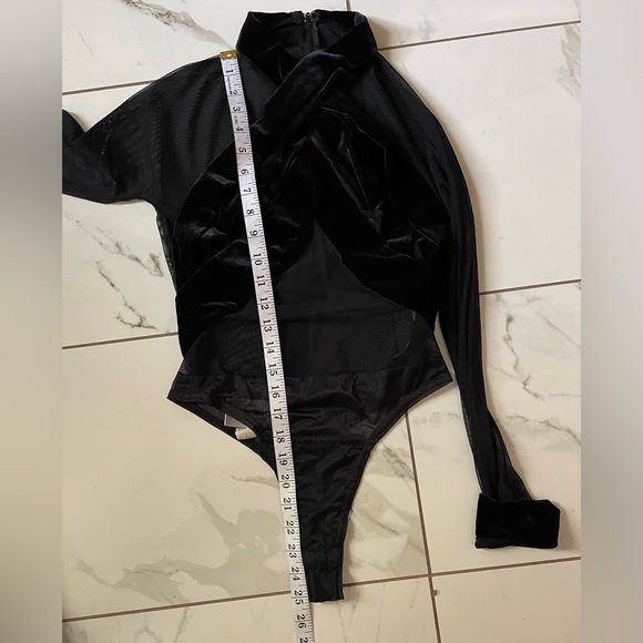 Tadashi black bodysuit. Size: S. Mesh and velvet fabric. - Picture 11 of 14